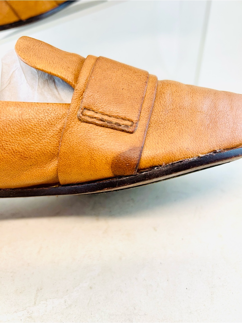 FRYE Camel Tan Terri Buffalo Leather Minimalist Penny Loafers, size 11 M FLAW - Picture 5 of 15